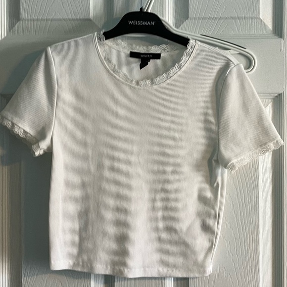 Forever 21 Ribbed Shirt Sleeve Crop Top - Picture 1 of 4